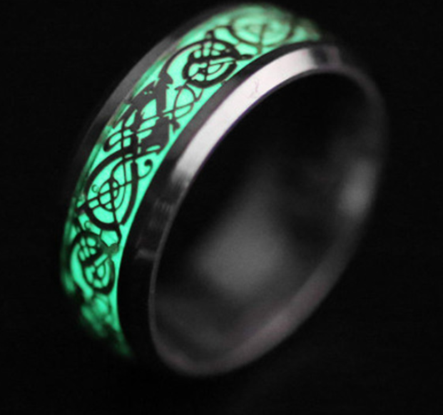 Gamer Fresh Lumina Love: Glow-in-the-Dark Rings for Couples