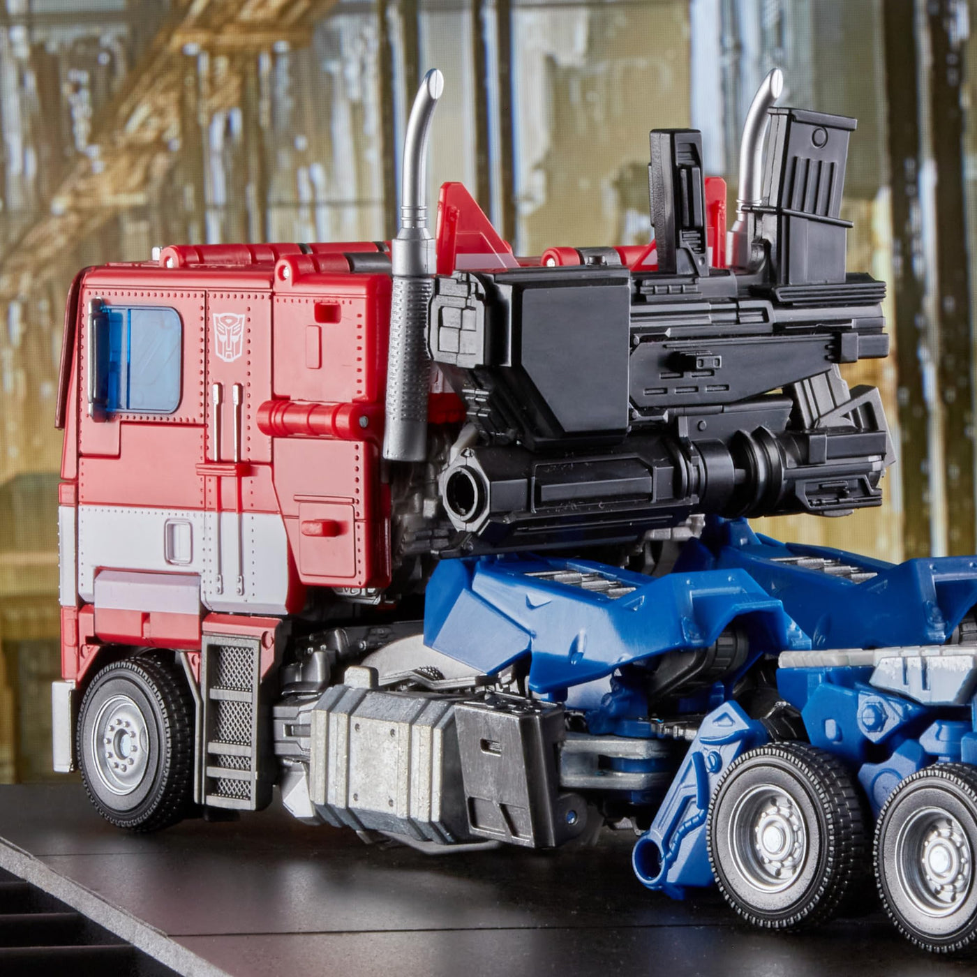 Transformers Movie Masterpiece Series MPM-12 Optimus Prime Action Figure